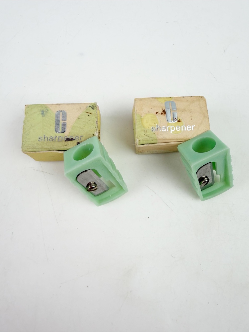 TWO Vtg 80s Clinique Eye & Lip Pencil Sharpener West Germany Green New Box Wear